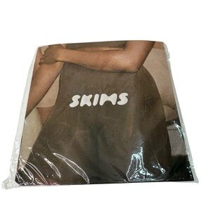 SKIMS Clay Core Control Brief‎ Sz S/M